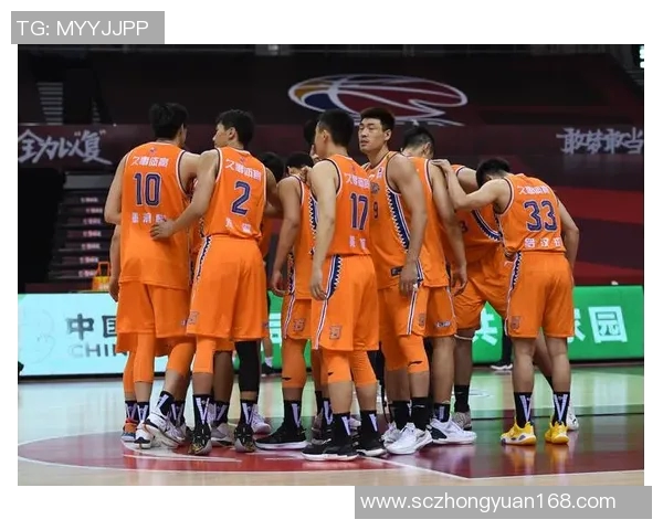 上海篮球队技术解析：从战术布局到球员配合的全面剖析